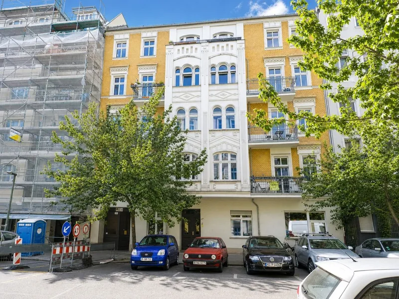 Charmante 1-Zimmer-Wohnung mit Dielenboden in Prenzlauer Berg!!!! — photo 1